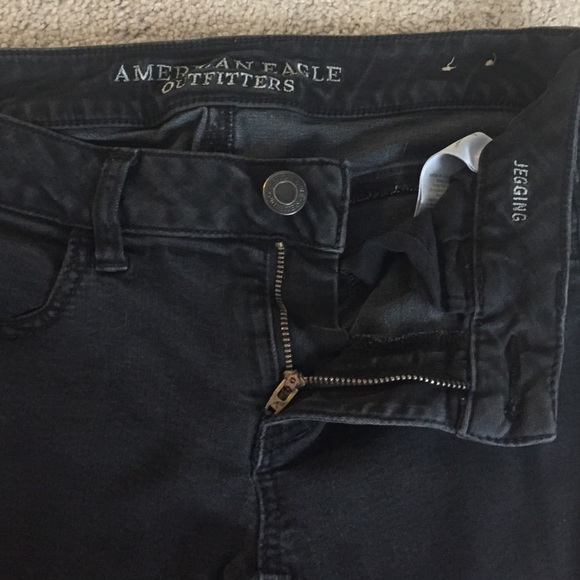 AEO Black Jeggings size 4 - Picture 3 of 4